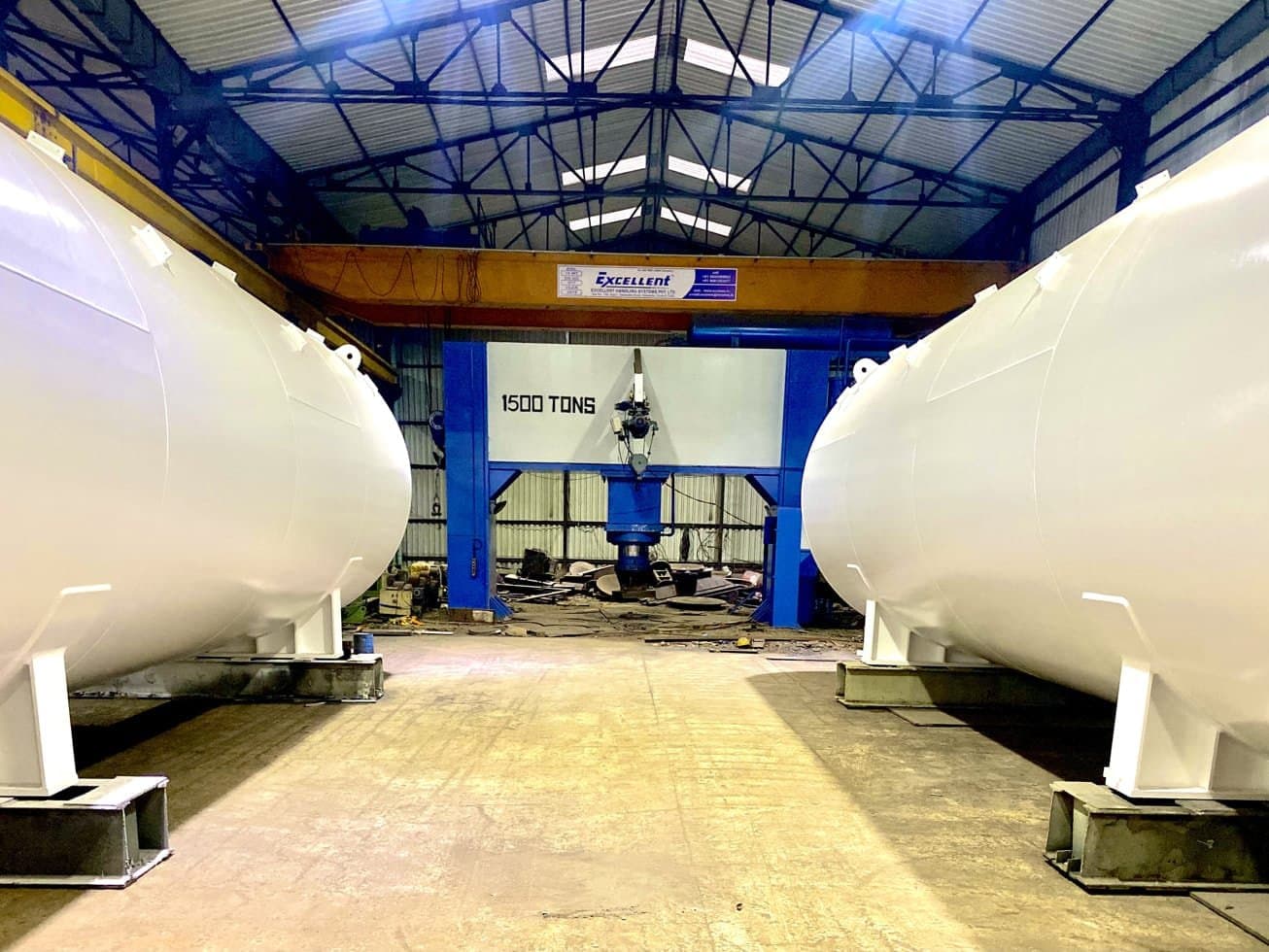 Skid fabrication line