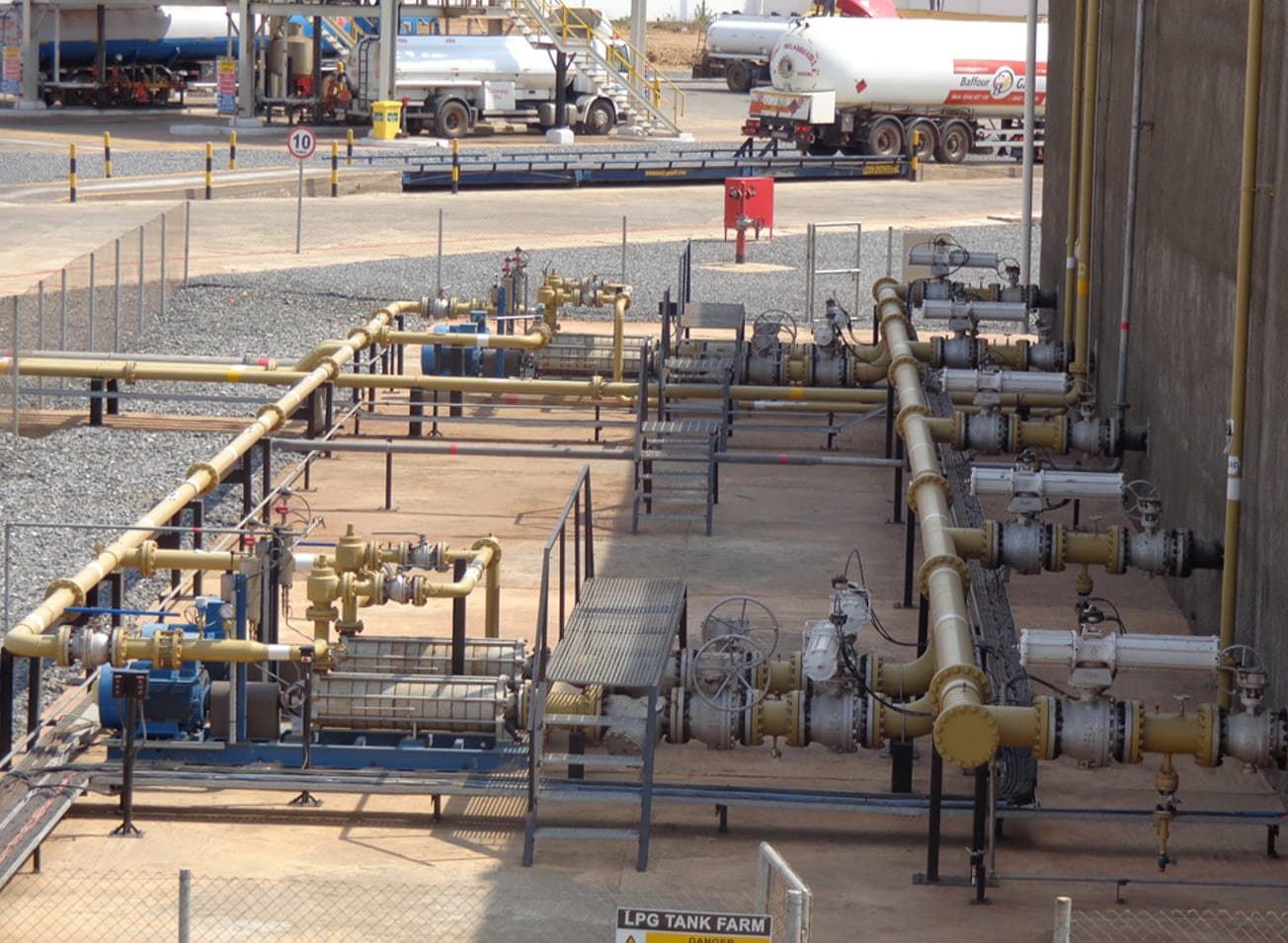 Modular piping and skid assembly